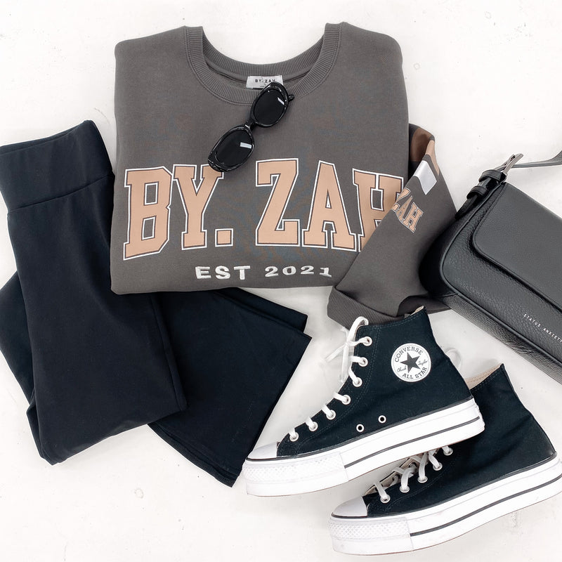 An everyday comfort outfit