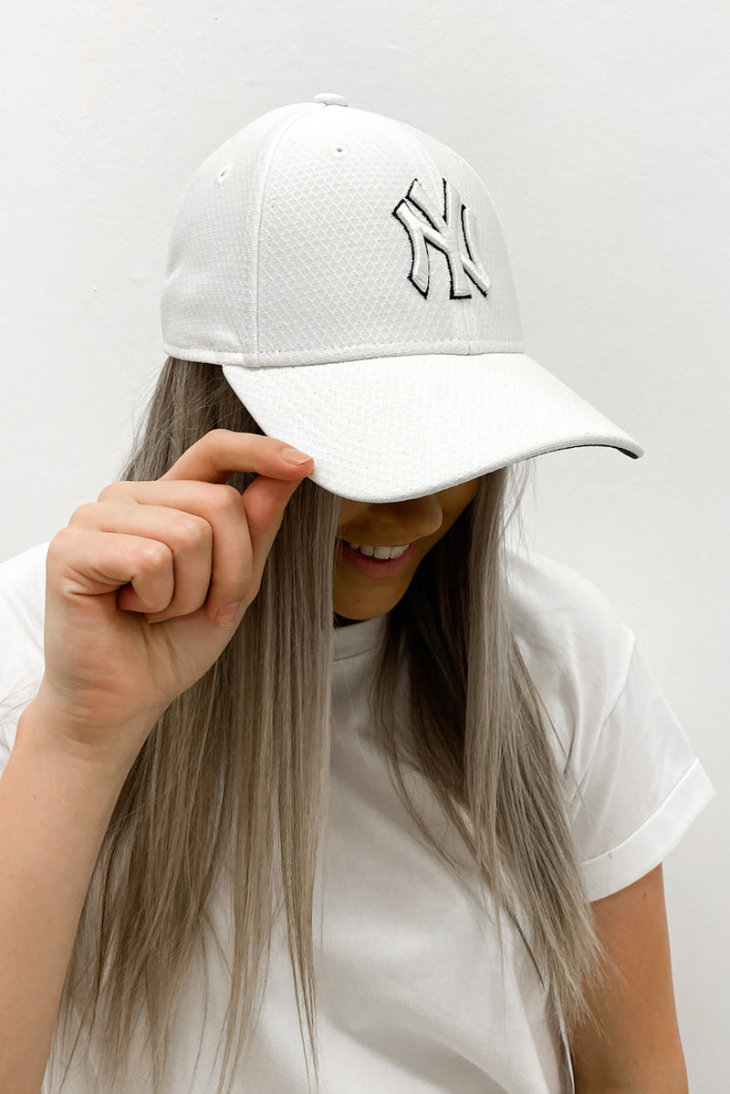New York Yankees 9FORTY Strapback Mono White