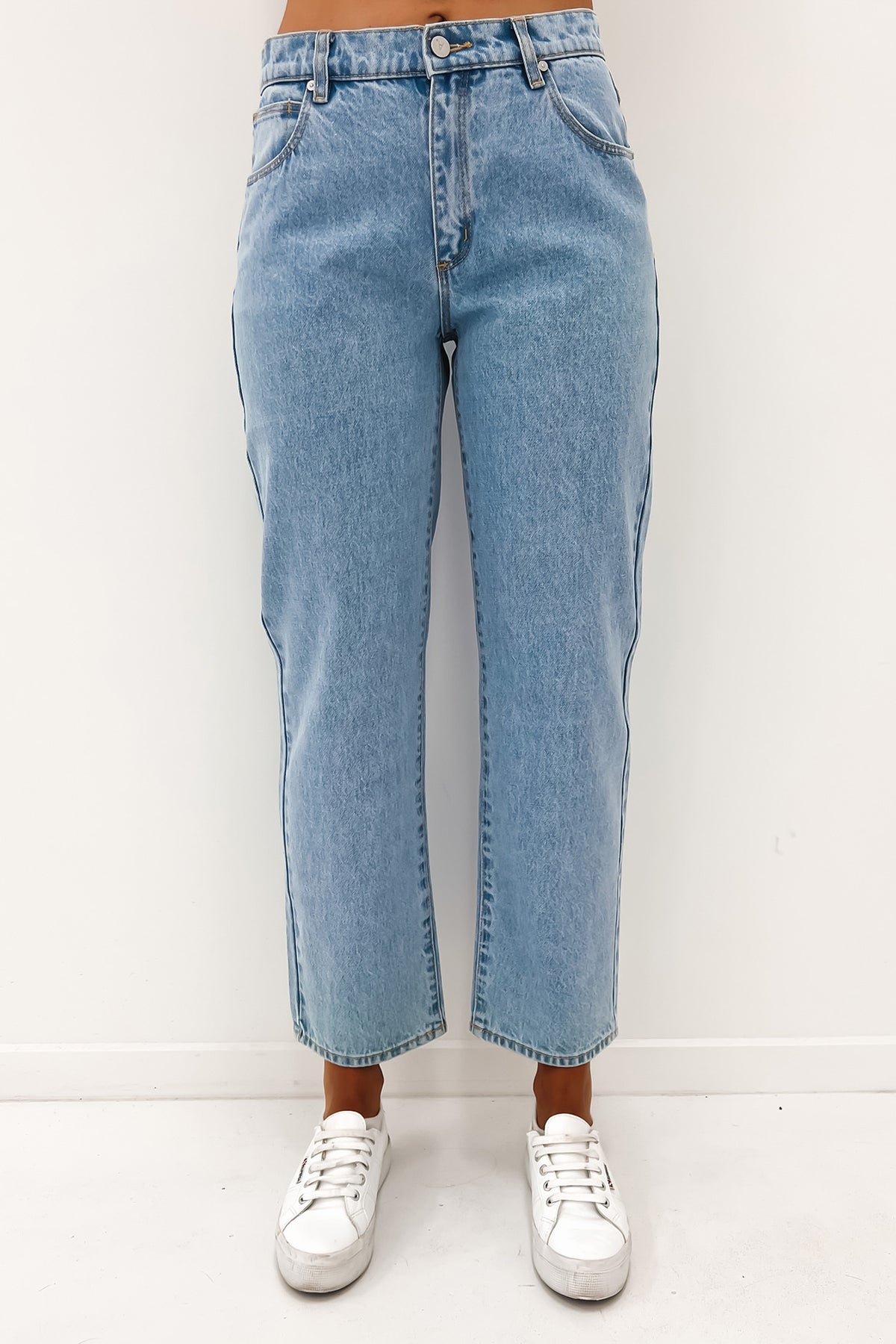 A 95 Mid Straight Jean Walk Away