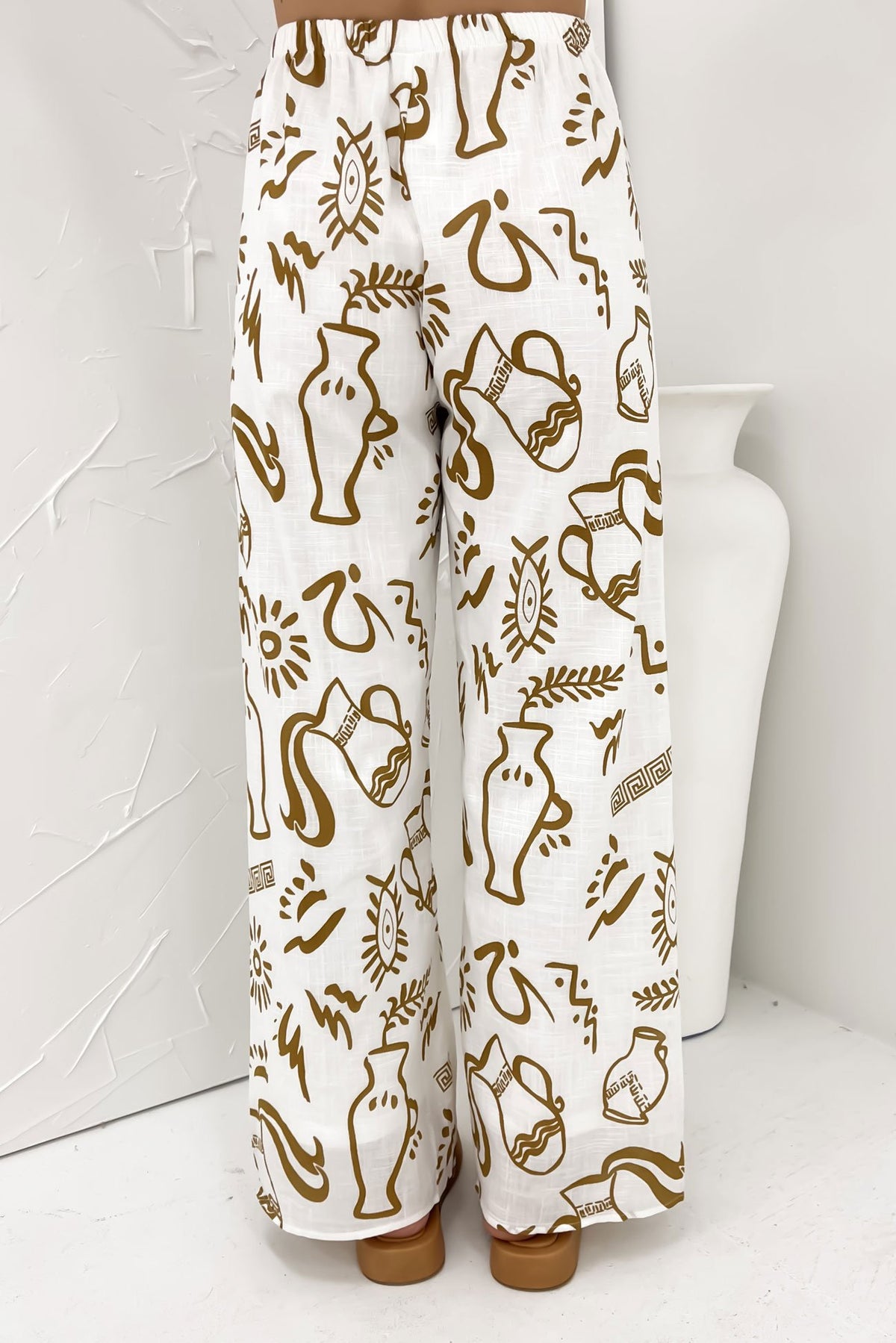 Aphaea Pant Set White Tan Aztec Vase