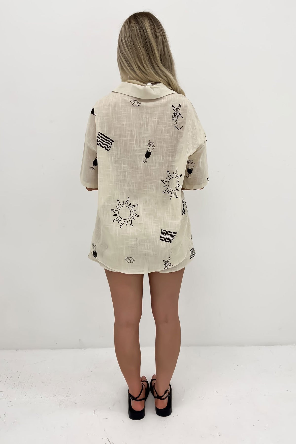 Milos Set Beige Black