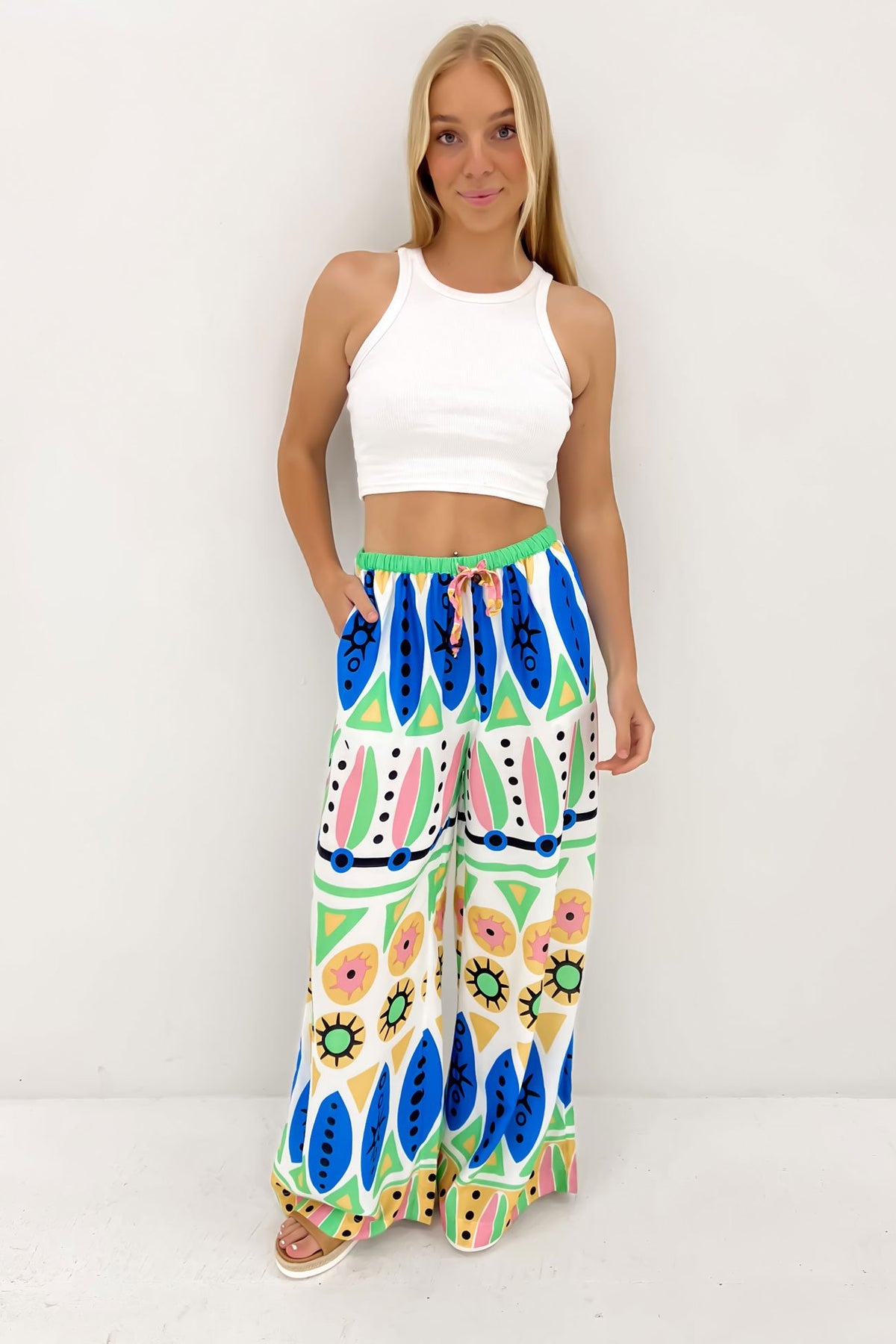 Santo Pant Castro